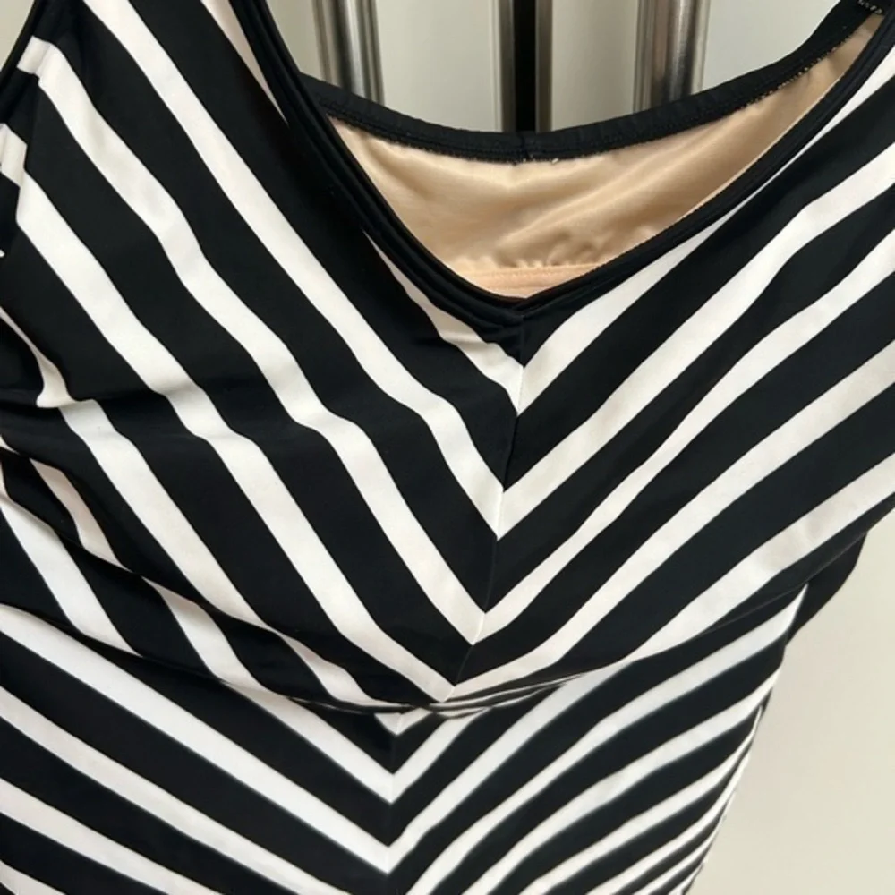 Tankini Top With Stripes Size 12